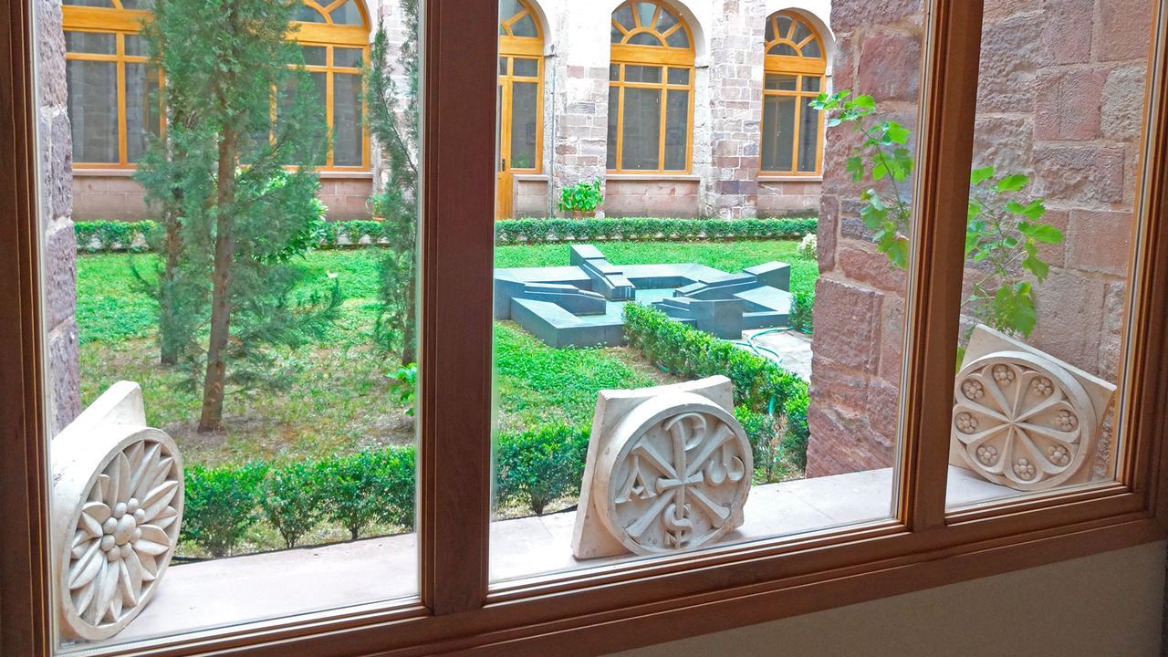 Monasterio De Santa Maria De Valvanera Otel Anguiano Dış mekan fotoğraf